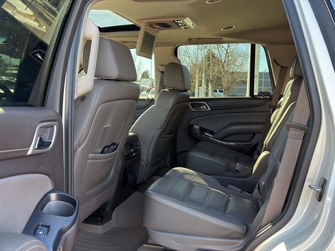 Used 2015 GMC Yukon Denali w/ Premium Package image 15