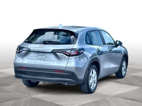 Used 2024 Honda HR-V LX image 8
