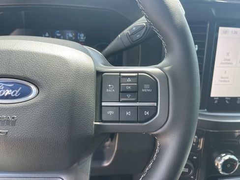 New 2025 Ford F250 Lariat w/ Chrome Package image 21