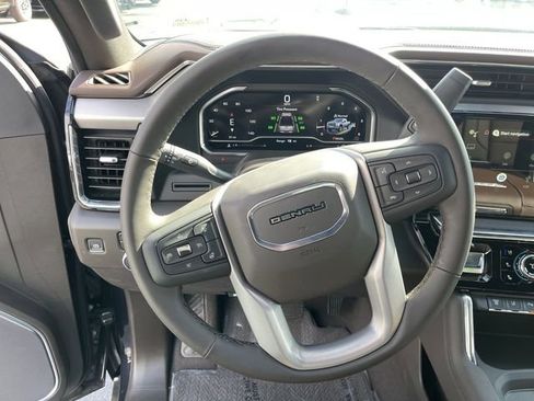New 2025 GMC Sierra 2500 Denali image 14