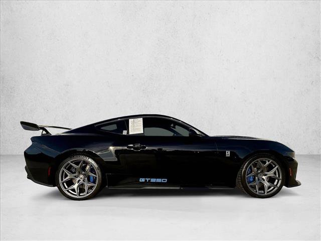 Used 2025 Ford Mustang GT Premium w/ GT Performance Package RWD image 5