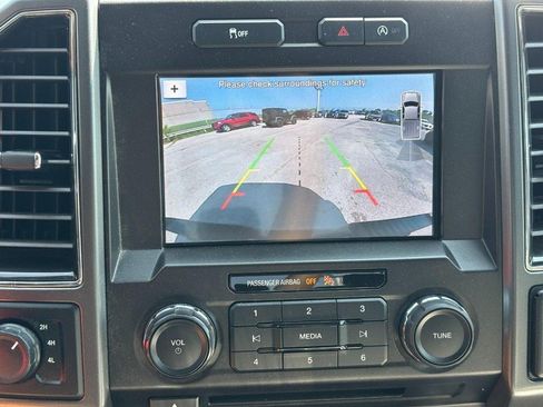 Used 2018 Ford F150 XLT w/ Equipment Group 302A Luxury AWD/4WD image 24