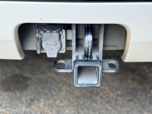 Used 2021 Land Rover Discovery S R-Dynamic image 21