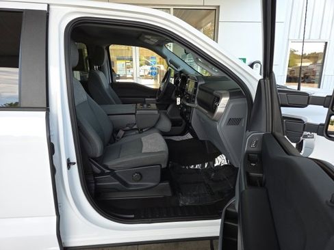 Used 2023 Ford F150 XLT w/ Trailer Tow Package image 44