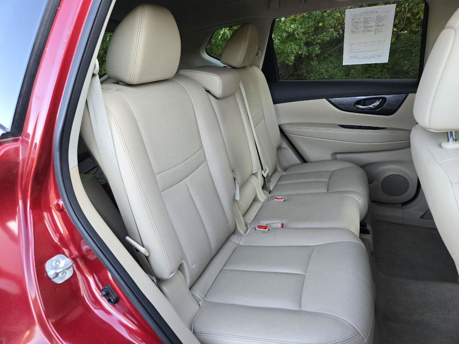 Used 2015 Nissan Rogue SL w/ SL Premium Package FWD image 28