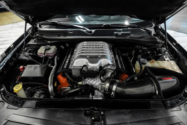 Used 2020 Dodge Challenger SRT Hellcat w/ Plus Package RWD image 42