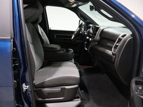 Used 2024 RAM 2500 Big Horn w/ Level 2 Equipment Group image 21