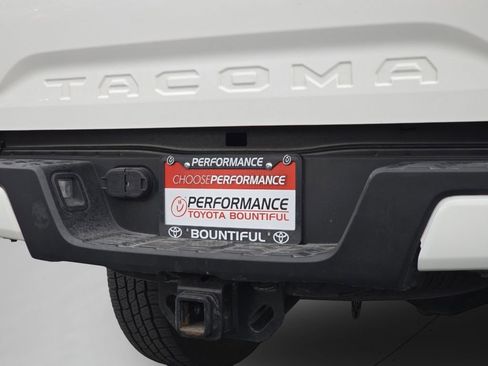 Used 2022 Toyota Tacoma SR image 26