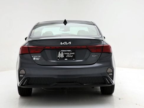 Used 2024 Kia Forte GT-Line w/ GT-Line Premium Package image 8