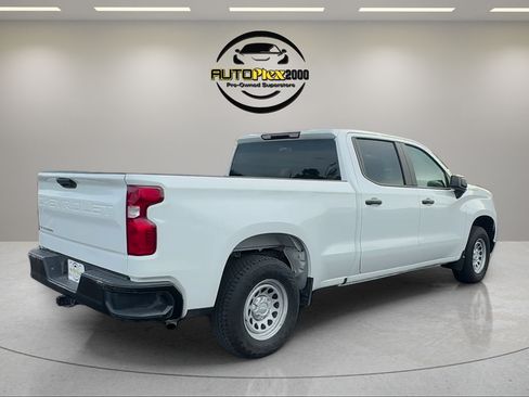 Used 2024 Chevrolet Silverado 1500 W/T w/ WT Value Package AWD/4WD image 7