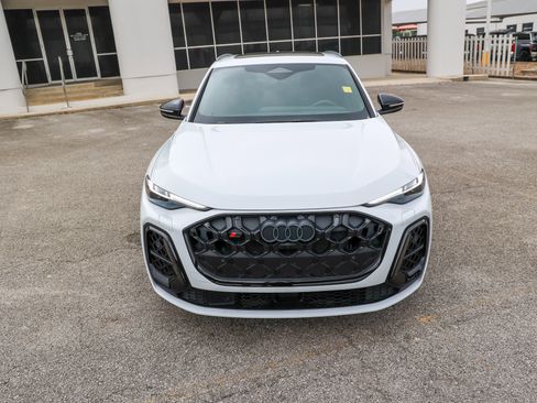 Used 2025 Audi SQ5 Premium Plus AWD/4WD image 4