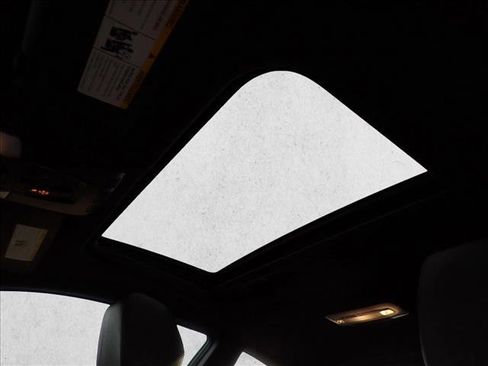 Used 2017 BMW 230i Coupe image 11