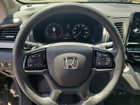 Certified 2026 Honda Odyssey EX-L image 15