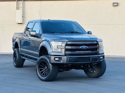 Used 2016 Ford F150 Lariat w/ Equipment Group 502A Luxury AWD/4WD image 1