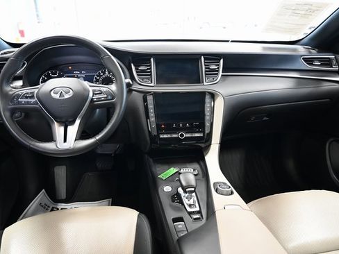 Used 2023 INFINITI QX55 Luxe w/ Cargo Package image 13