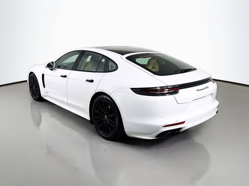 Certified 2020 Porsche Panamera GTS AWD/4WD image 3
