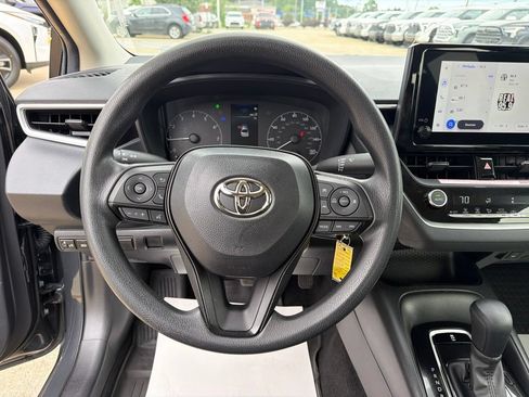 Used 2024 Toyota Corolla LE FWD image 13