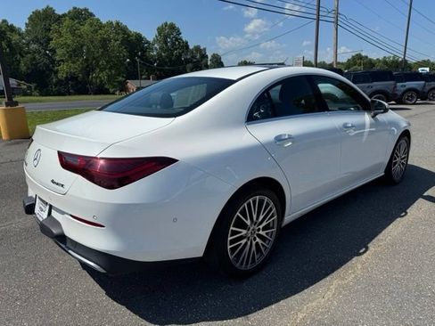 Used 2025 Mercedes-Benz CLA 250 4MATIC image 9