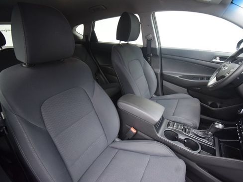 Used 2021 Hyundai Tucson Sport FWD image 16