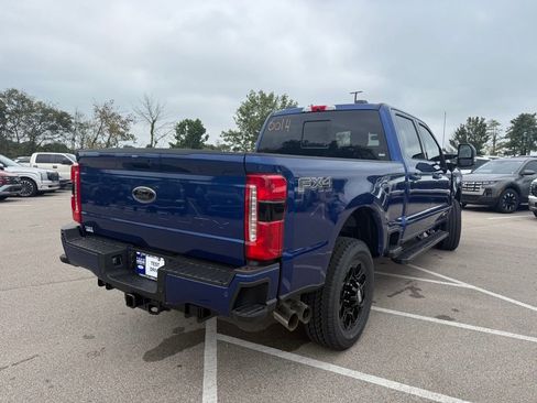 New 2026 Ford F250 Lariat w/ Black Appearance Package image 8