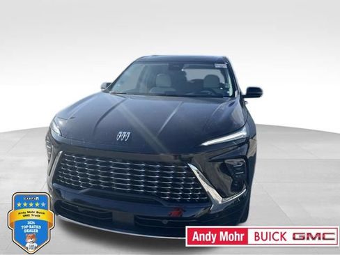 Used 2026 Buick Enclave Avenir w/ Super Cruise Package FWD image 1