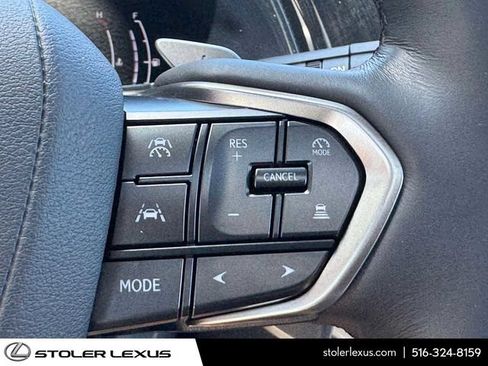 Used 2023 Lexus RX 350h w/ Accessory Package (2T) AWD/4WD image 28