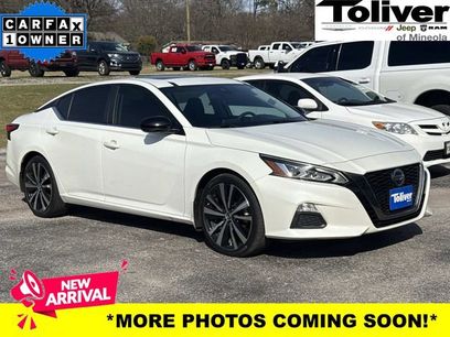Used 2021 Nissan Altima 2.5 SR w/ SR Premium Package