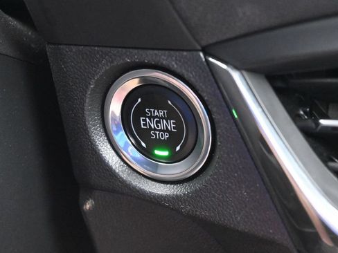Used 2025 Buick Encore GX Preferred AWD/4WD image 14