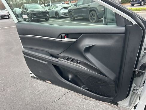 Used 2023 Toyota Camry XSE image 22