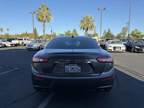 Used 2014 Maserati Ghibli image 4
