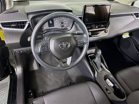 Certified 2025 Toyota Corolla LE image 7