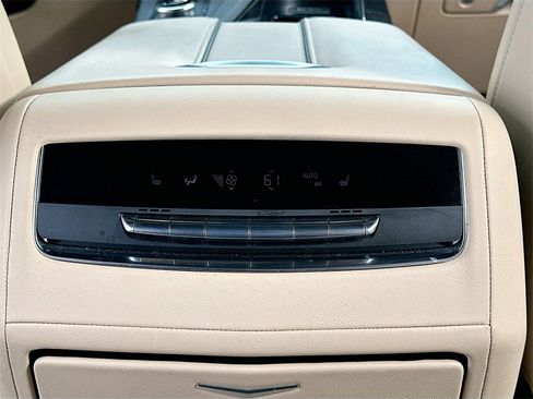 Used 2023 Cadillac Escalade Premium Luxury w/ LPO, Radiant Package image 27