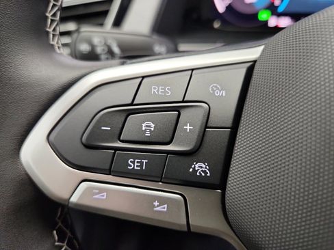 New 2026 Volkswagen Atlas Cross Sport SE AWD/4WD image 14