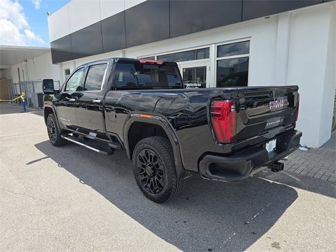 New 2025 GMC Sierra 2500 Denali w/ Denali Reserve Package image 5