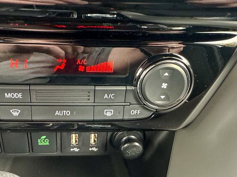 New 2026 Mitsubishi Eclipse Cross LE image 36