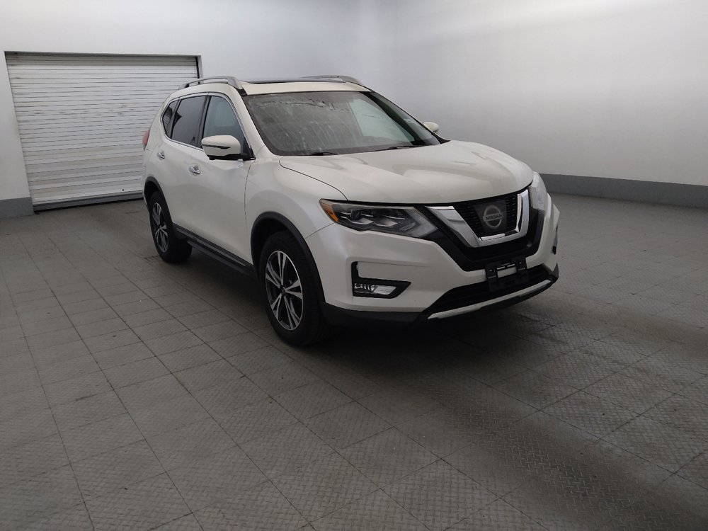Used 2017 Nissan Rogue SL w/ SL Premium Package AWD/4WD image 13