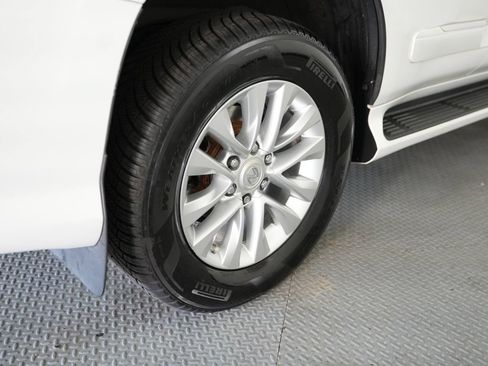 Used 2018 Lexus GX 460 Premium w/ Premium Package AWD/4WD image 65