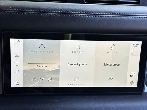 Used 2020 Land Rover Defender 110 SE image 26