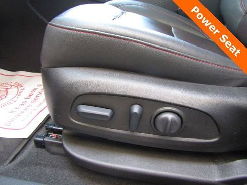 Used 2025 Chevrolet Blazer RS AWD/4WD image 7
