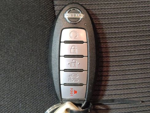 Used 2021 Nissan Sentra SV FWD image 32