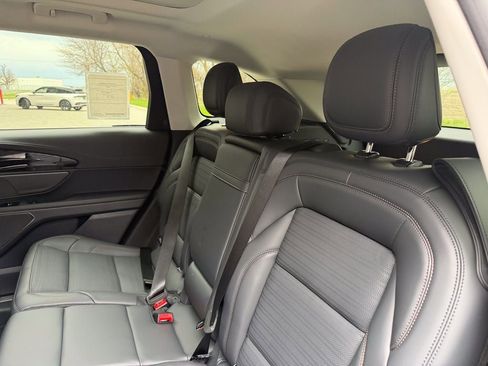 New 2026 Lincoln Nautilus Reserve w/ Jet Appearance Package image 18