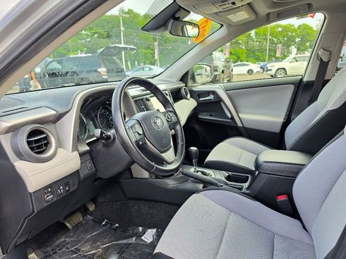 Used 2017 Toyota RAV4 XLE w/ Convenience Package AWD/4WD image 20