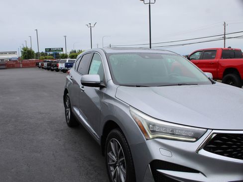 Used 2019 Acura RDX AWD w/ Advance Package image 9