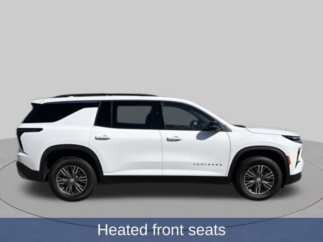Used 2025 Chevrolet Traverse LT AWD/4WD image 2