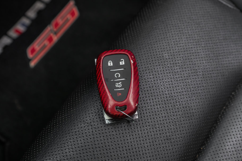 Used 2019 Chevrolet Camaro SS RWD image 49