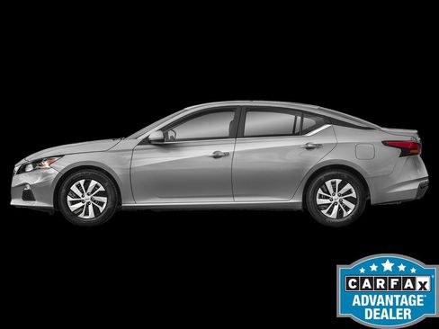 Used 2022 Nissan Altima 2.5 S image 3