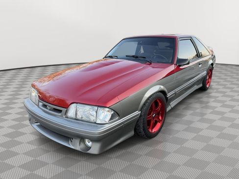 Used 1988 Ford Mustang GT image 3