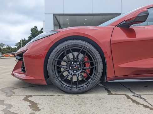 Used 2024 Chevrolet Corvette Z06 image 33