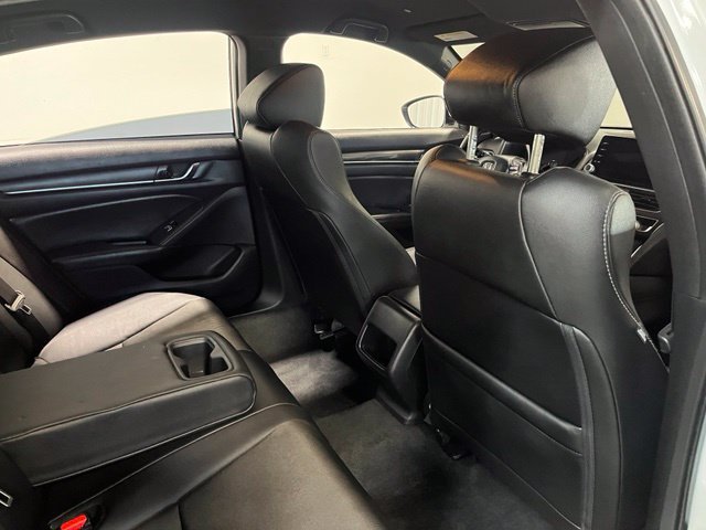 Used 2019 Honda Accord Sport image 15