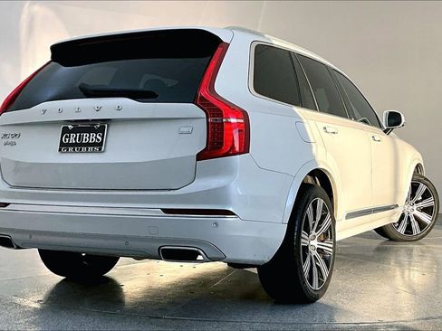 Used 2021 Volvo XC90 T8 Inscription w/ Protection Package Premier image 2